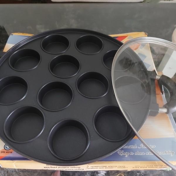 

Cetakan Kue Lumpur/Snack Maker Teplon 12 Lubang Datar Happy Call Gratis Ongkir