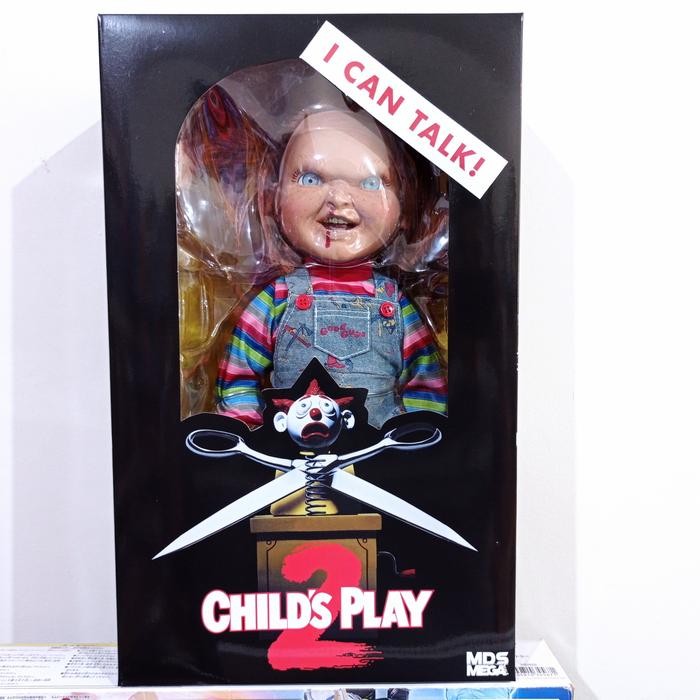 Mezco Toyz Child's Play 2 Chucky MDS MEGA Scale