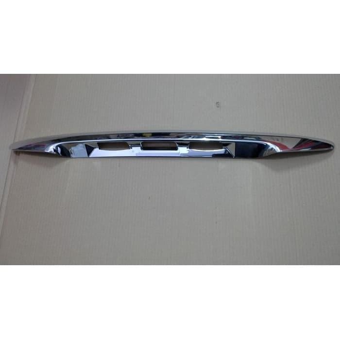 Garnish Bagasi Belakang Avanza Xenia 2016-2017-2018 Trunklid