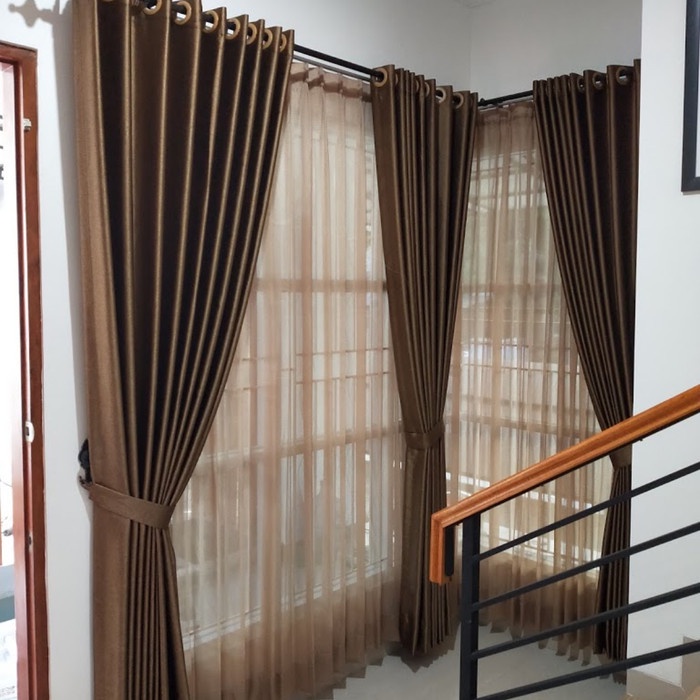 200x250 Gorden Blackout