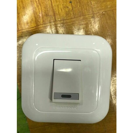 TERLARIS PANASONIC SAKLAR ENGKEL+LAMPU/SAKLAR ENGKEL+LAMPU MENYALA PANASONIC