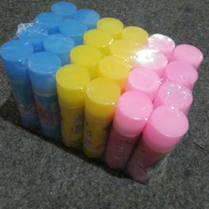 

Lem Stick Barbie Cocok untuk Tinggwe 1Pak