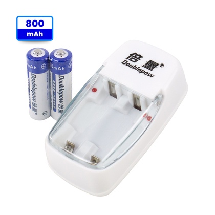 Charger Baterai 2 Slot AA/AAA dengan 2 Baterai AA Rechargeable - Putih