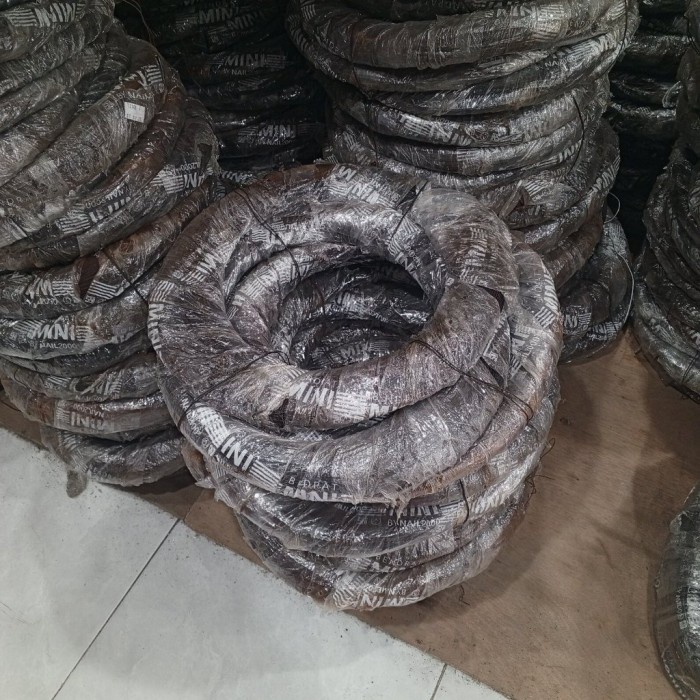 Flashshow Kawat Bendrat Hitam Ikat Besi Beton Nail2000/SuperPAQ 5 KG