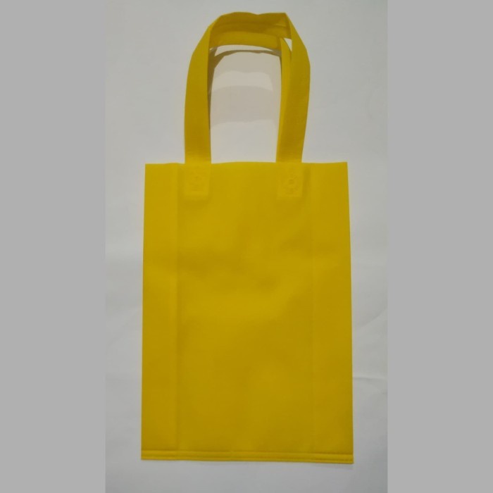 

Flashshow HSL 25 x 35 x 8 (75gsm) - Tas Spunbond/ Tas Promosi/ Goodie Bag