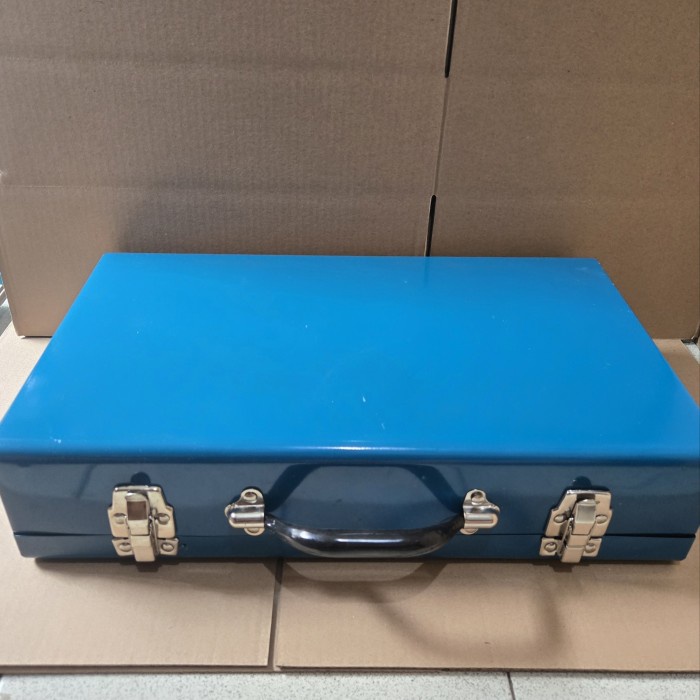 Tool Box Kaleng / kotak perkakas / Tool Box Besi