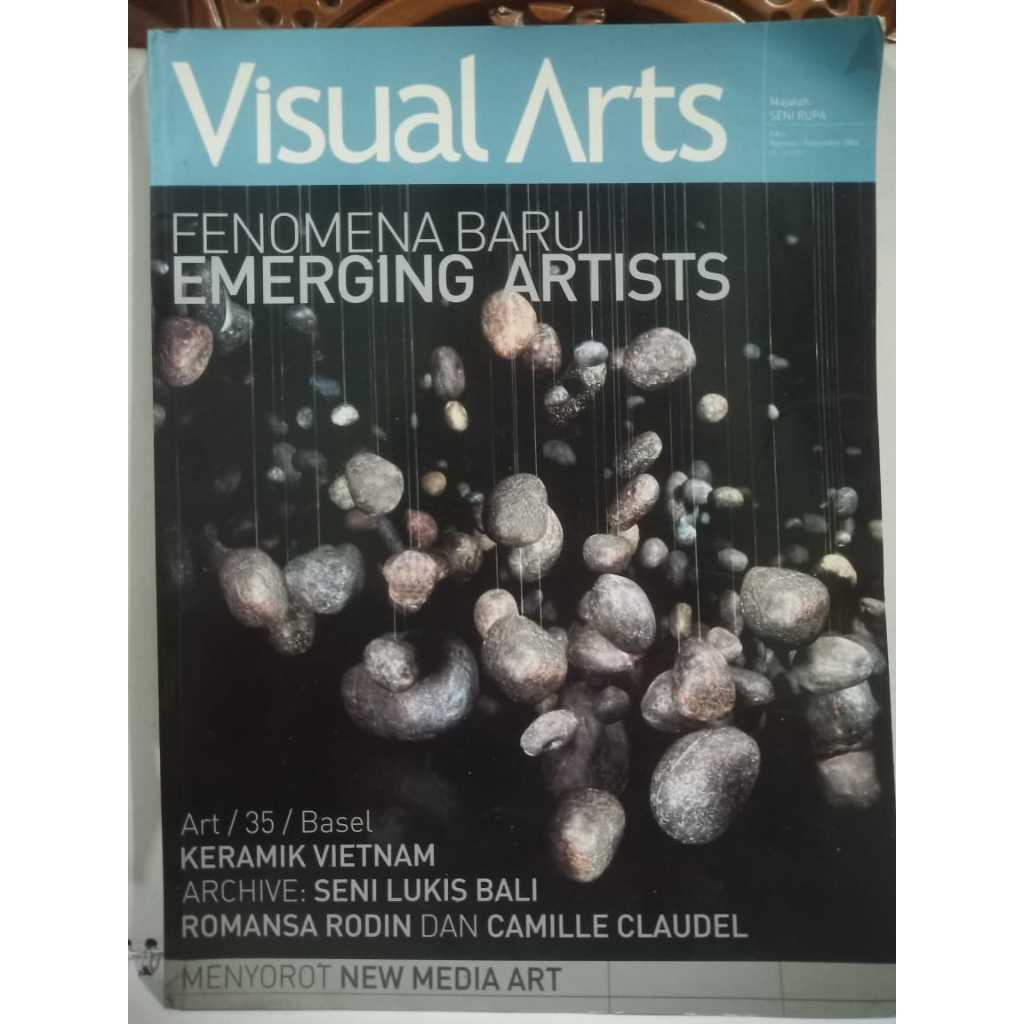 JUAL Majalah Senirupa - Visual arts -Edisi Perdana 2004