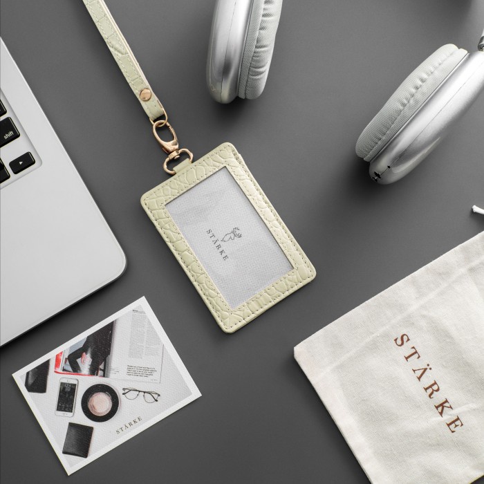 

Lanyard ID Card Holder Kulit Asli STARKE Leather Fury Chital White Kode 1283