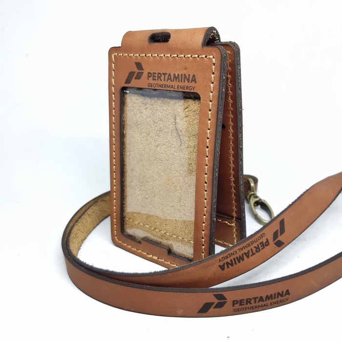 

ID Card Holder Kulit Magnet - Crazy Horse Tan Kode 981