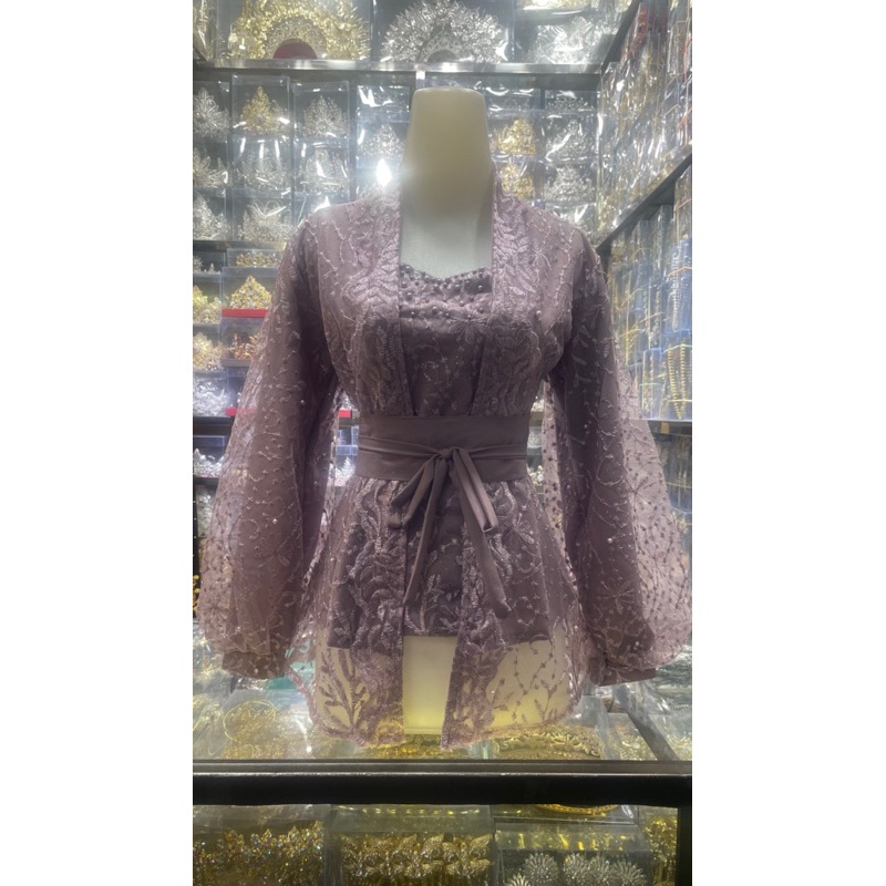 Kebaya Pagerayu,Wisuda(Balon KB)