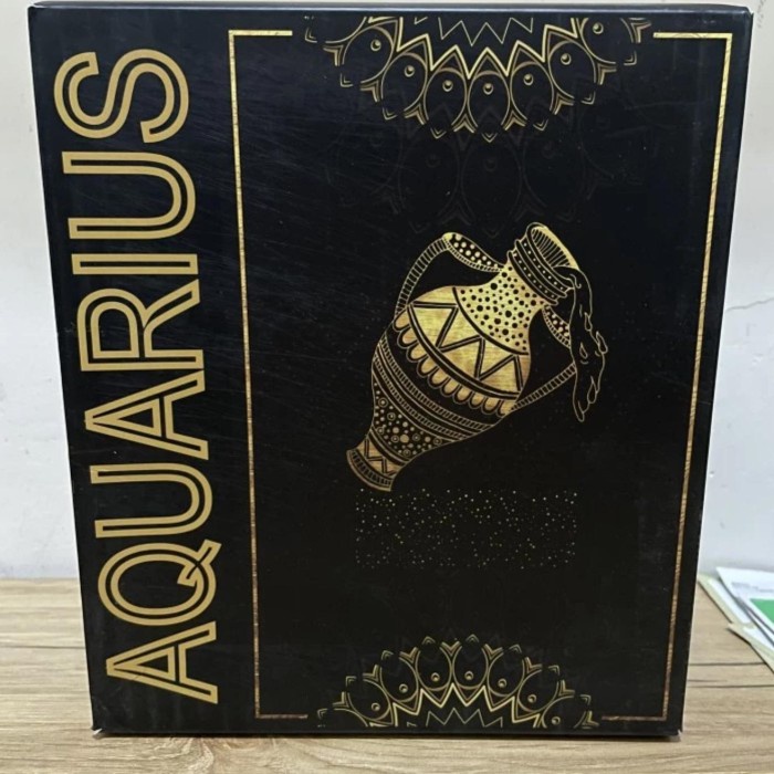 SCM Saint Seiya Lost Canvas Aquarius Degel Gold Saint ST Model Shine Time NEW MIB [ READY STOCK /