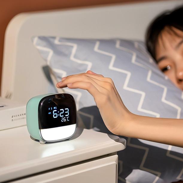 

Deli Jam Elektronik / Electronic Clock White - Green 8852 Lampu Alarm