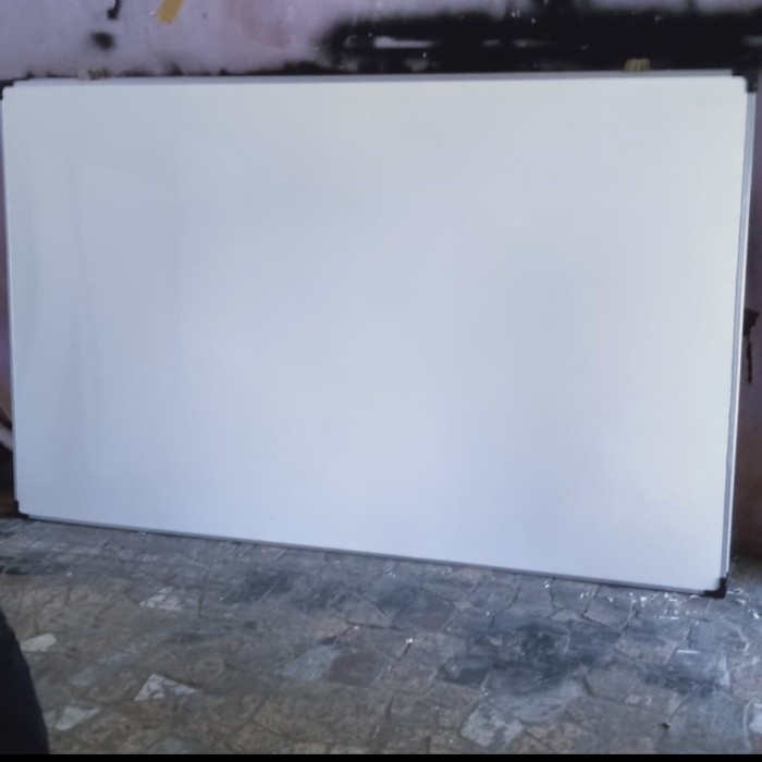 

papan tulis gantung UK 90 x 180 dua muka