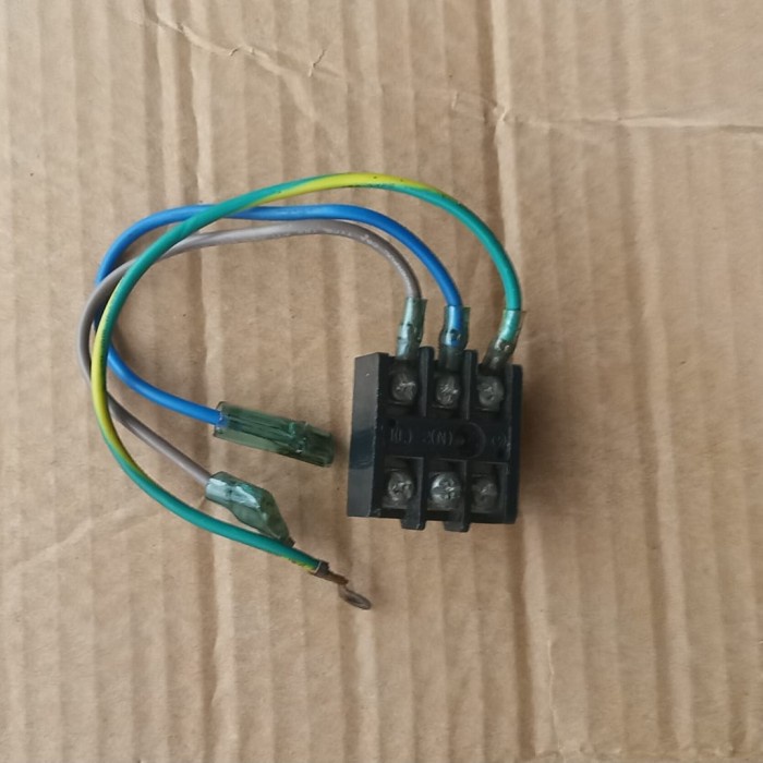 Terminal Soket Kabel Power Indoor AC Dengan Kabel Original Cabutan Bekas