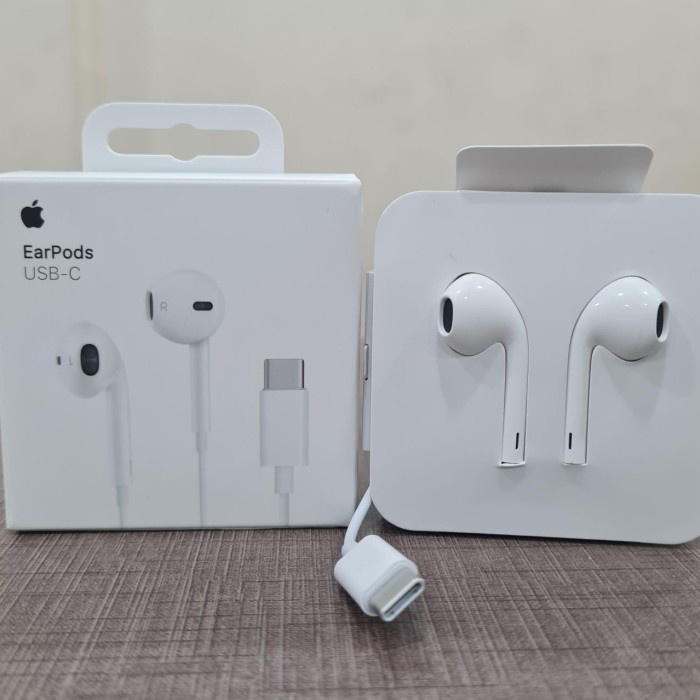 Headset / Handsfree / Earphone Iphone 15 Pro / 15 Pro Max Original