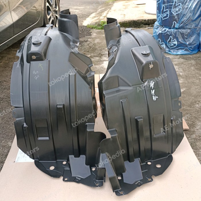 TERBARU Liner Fender Depan Sigra Kanan Kiri Original Spakbor Sigra