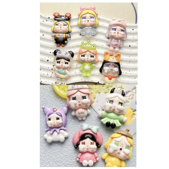 

Stiker Lucu 3D Botol Notebook Hp Lucu Karakter Cry Baby