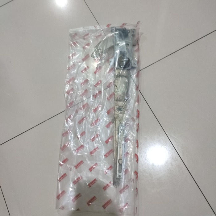 Regulator kaca depan Kiri Taft Gt Feroza ori