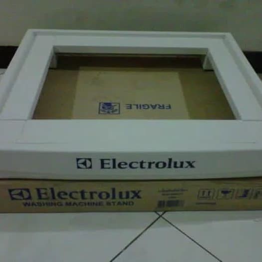Kaki Dudukan Mesin Cuci Electrolux PN333 Adjustable