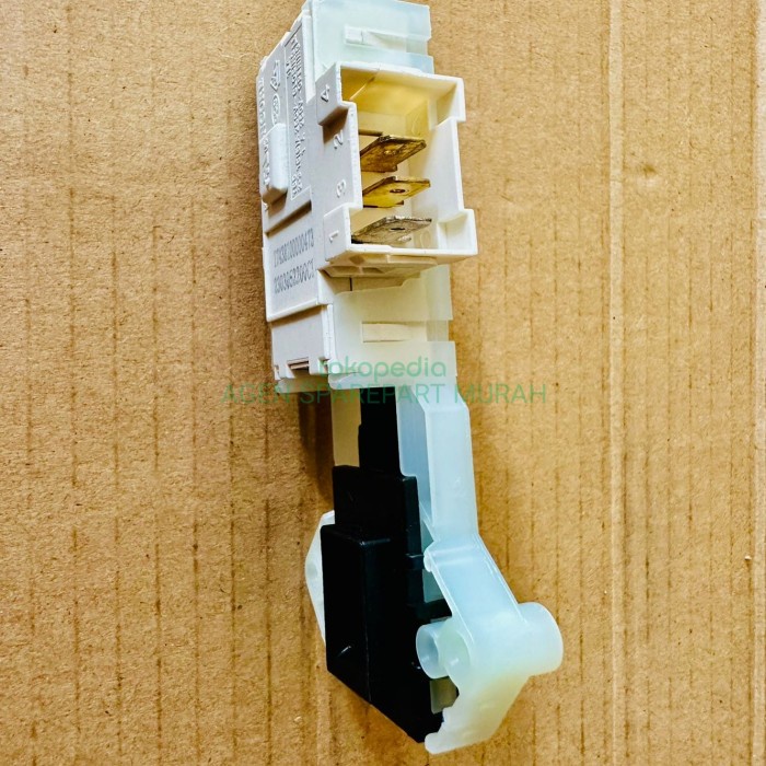 Door Lock Mesin Cuci Front Loading Midea Mfs70-10302 Mfs75-s804