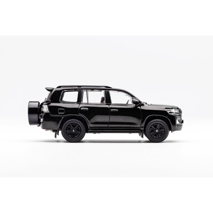 SALE  GCD 1/64 TOYOTA 2018 LAND CRUISER LC200 GREEN SILVER WHITE BLACK DIECAST MOBIL READYY
