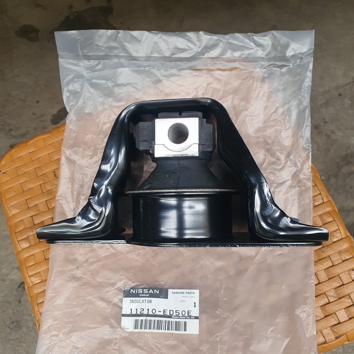 Engine Mounting Nissan Livina Evalia Kanan 100% Original 11210-Ed50B