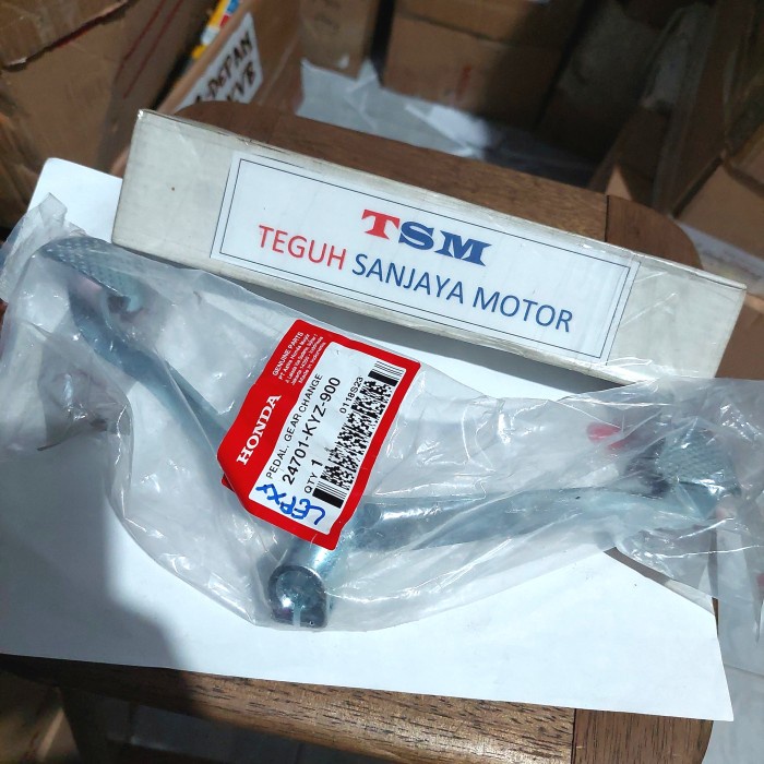 BEST SELLER PEDAL OPERAN GIGI PERSNELING 24701-KYZ-900 SUPRA X 125 HELM IN HONDA