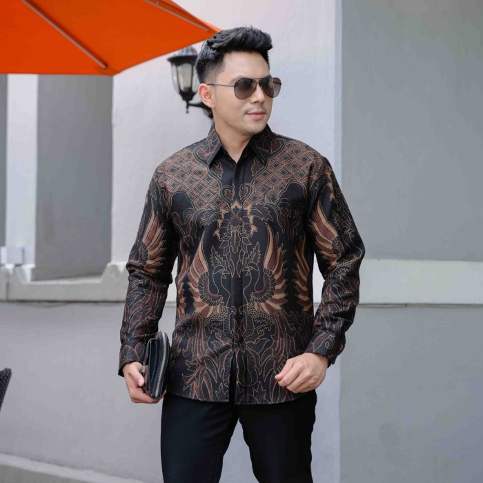 Kemeja Batik Pria Slimfit Lengan Panjang Dobby Preum Kiyyara Mandra Kusumo