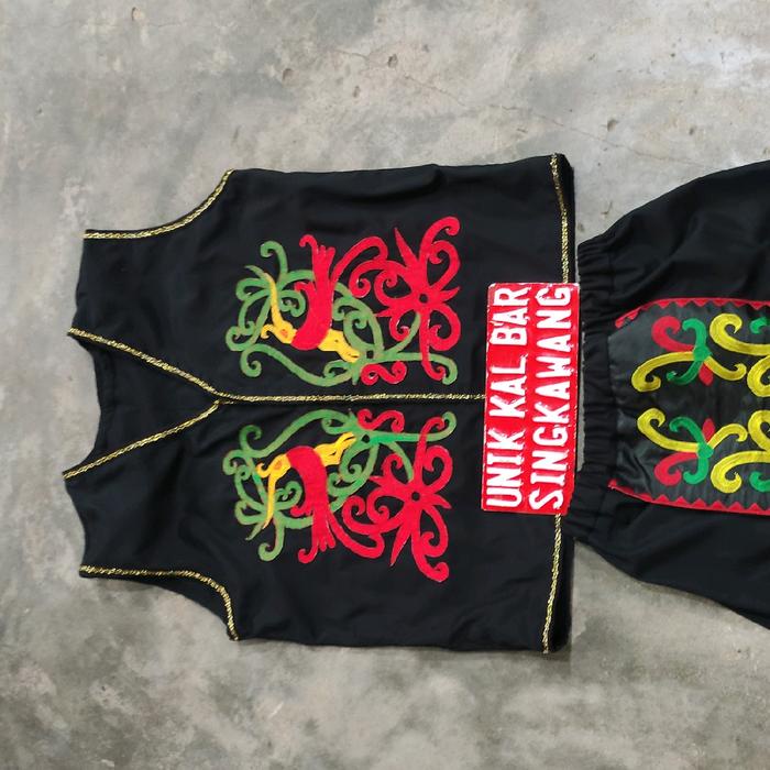 PRODUK TERBATAS BAJU ADAT DAYAK PRIA DEWASA