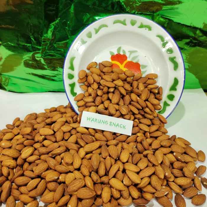 

Kacang Almond Panggang Kupas, Rasa Original 1000gr
