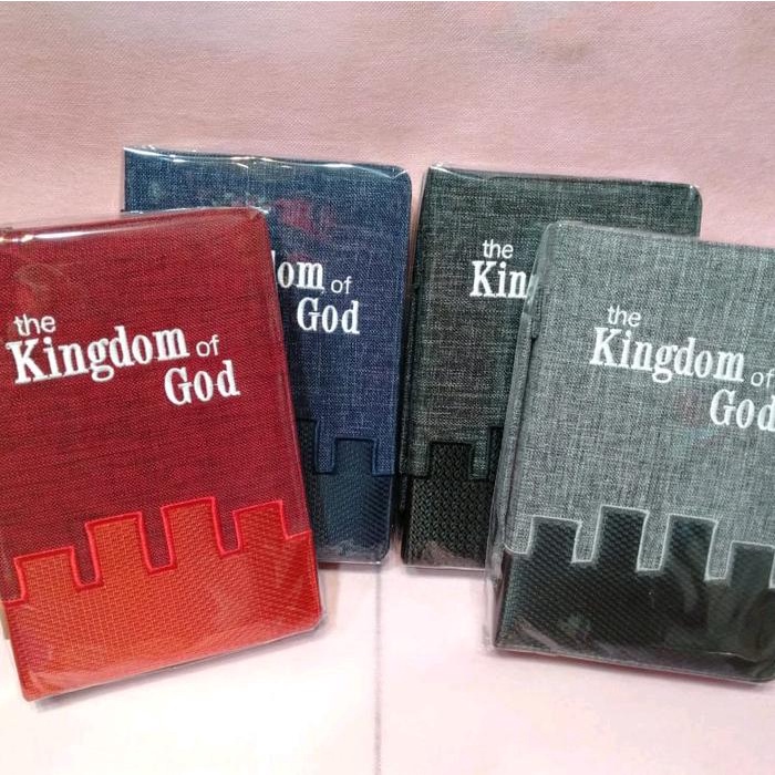 

Sampul Alkitab Sedang Kristen 22X15X3,5Cm Kristen