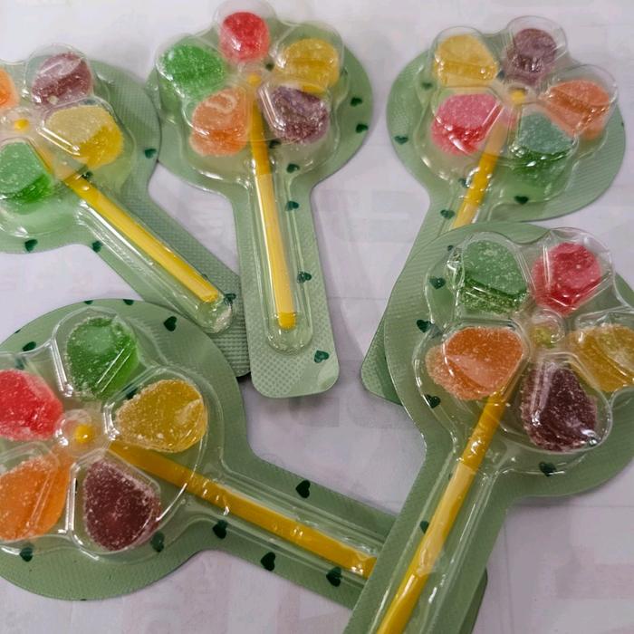 

Permen Lunak Lollypop Kincir SWEET ME isi 30 pcs - Cemilan Jelly Snack - Candy, Food, Makanan, Jeli