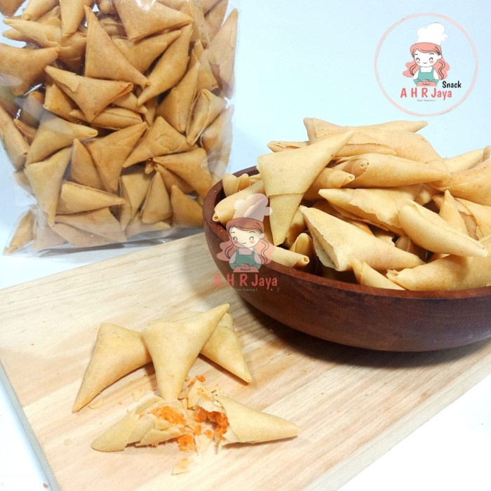 

SALE !!! KUE SAMOSA 500 GR / SAMOSA ISI AYAM / PEDES MANIS / SAMOSA SARIKAYA READYY