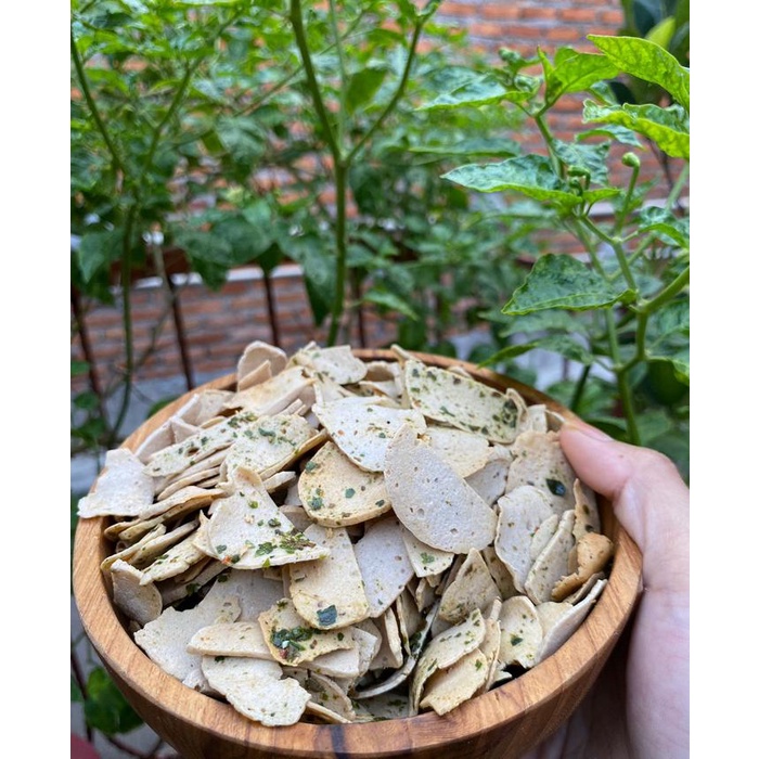 

Basreng Homemade gurih, renyah, , Daun Jeruk 1 kg - Camilan Lezat yang Bikin Nagih! - Goreng