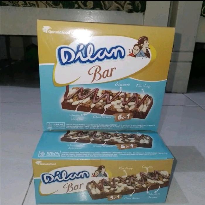 

paket 2box dilan bar chocolate rice crispy vanilla&caramel 1box isi 12pcs Camilan Coklat Manis Snack