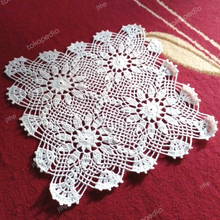 Baru Taplak Meja Persegi Empat Rajutan Handmade 40Cm