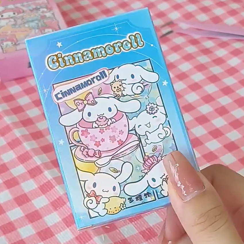 

IK! 50Pcs Kartu Foil Sanrio Mainan Kartu Sanrio Hologram Kartu Trading Card Sanrio