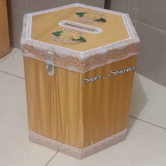 

ATKJaya- KOTAK ANGPO/SEGIENAM/TEMPAT AMPLOP UNDANGAN