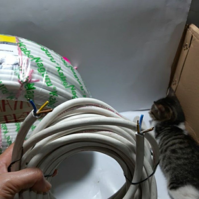 / Kabel Listrik Kawat Tembaga Murni NYM isi 3 Harga Per Meter