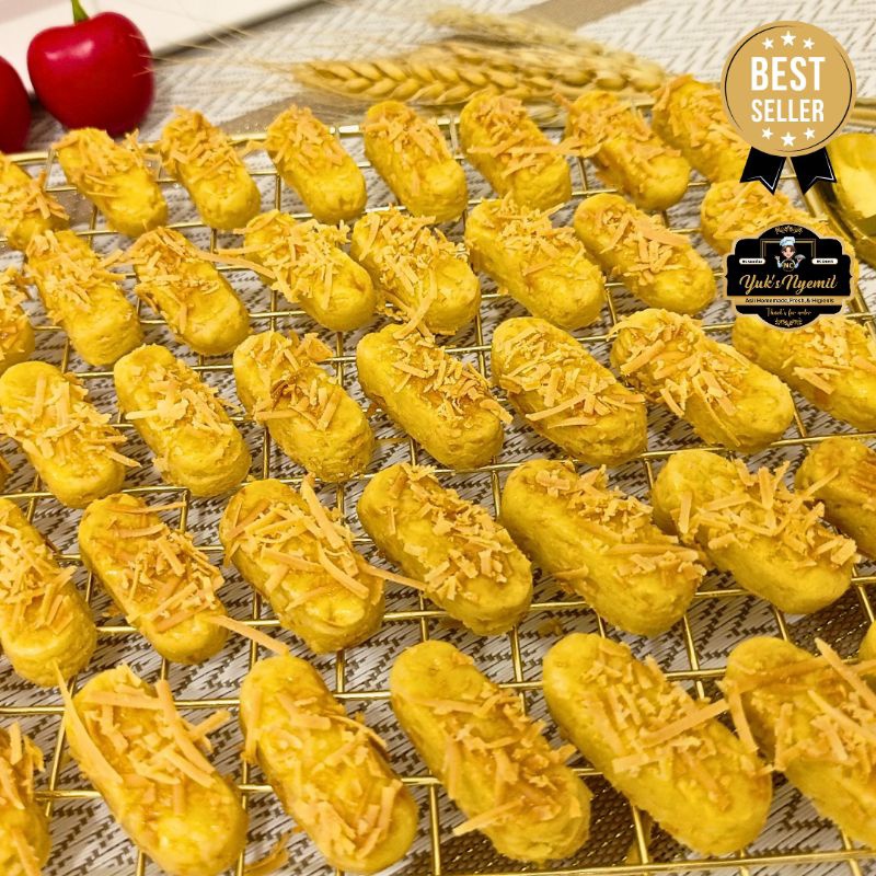 

HJ COOKIES KASTENGEL/KUE KEJU HALAL KEMASAN TERBARU 350 GR HOMEMADE