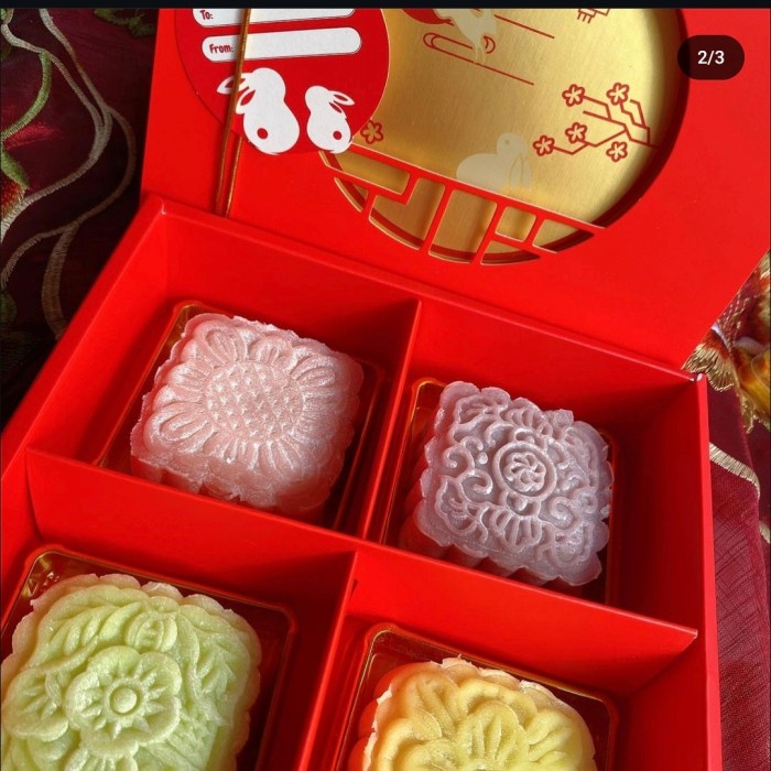 

Mooncake / Moon cake / mooncakes / kue bulan / mooncake snowskin