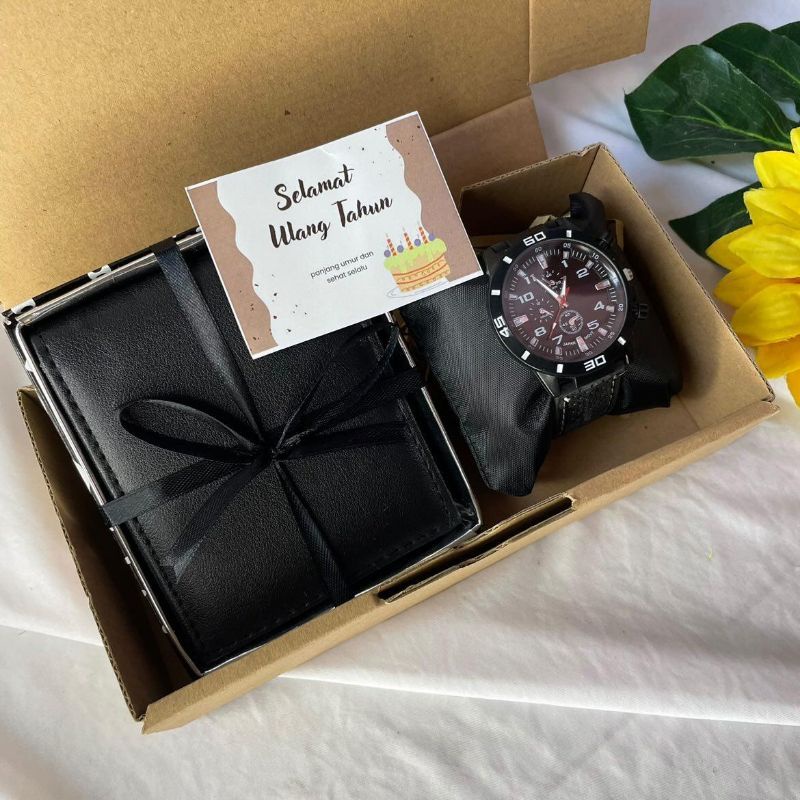 

HJ [BISA COD] - GIFT BOX KEMEJA PENDEK DAN PANJANG COWOK HITAM FREE BUBLE WRAP