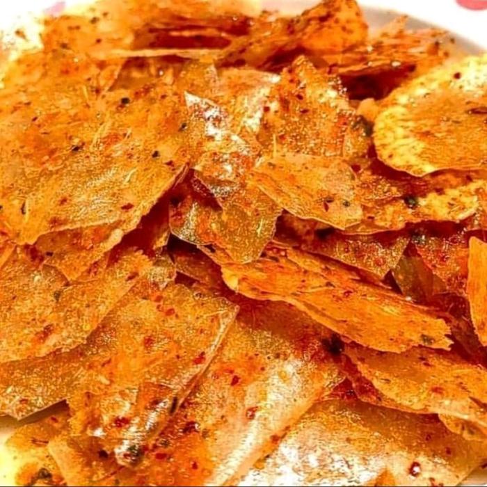 

keripik kaca pedas daun jeruk 500 gram Asin Food Kering Singkong Snacks Kripik Kripca