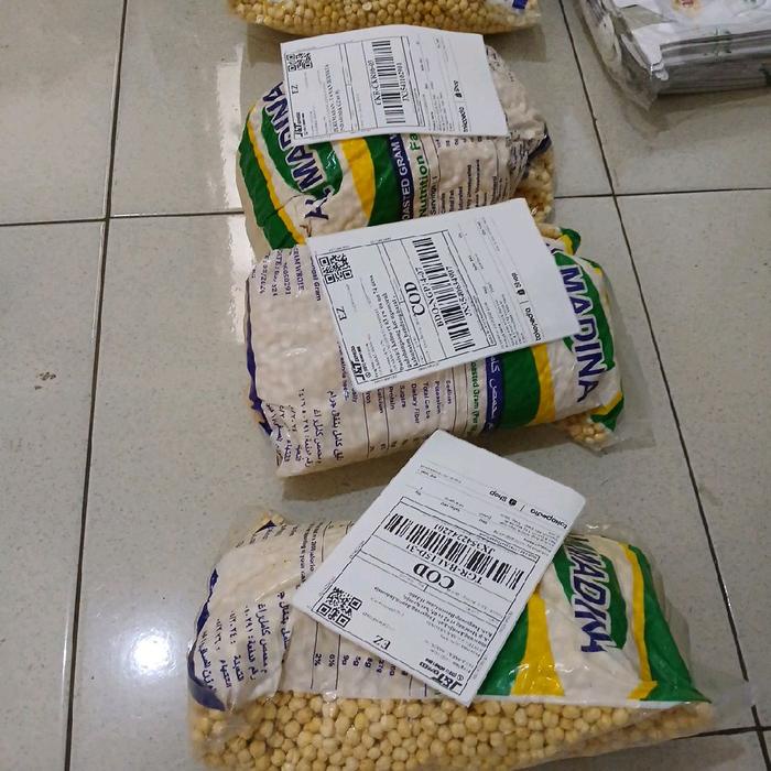 

Kacang Arab NOOR Oleh Oleh Haji & Umroh 1 kg Madina Al-Madinah Abu Daas - Mete, Mede, Snack