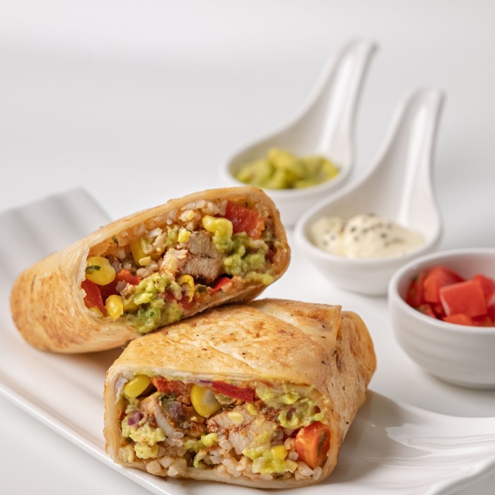

(Good) High PROTEIN Burrito Chicken Wrap. Low Calories, Diet,Healthy,Catering