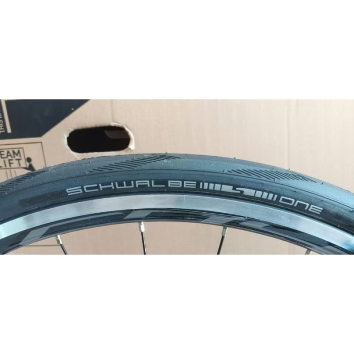 SEPEDA BALAP / ROAD BIKE POLYGON STRATTOS S4 BRONZE 2024 GARANSI