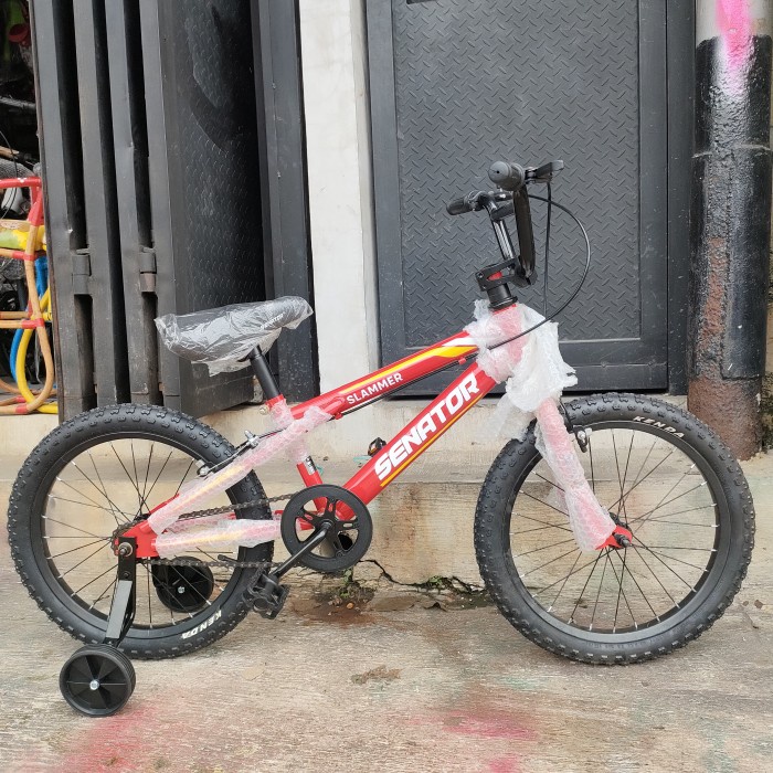 SEPEDA ANAK LAKI BMX SENATOR 18 INCH Kode 1151