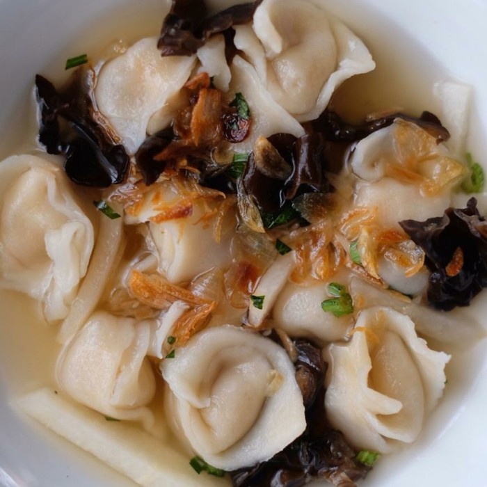 

Promo Terbatas Pangsit Kuah Pempek Lina Aman