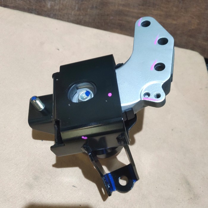 Engine Mounting Kanan Suzuki Ertiga Lama 2012-2015 Manual Matic Asli