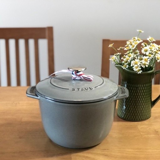 Le creuset/ Staub cast iron Korea by order